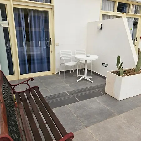 Aparthotel Fayna