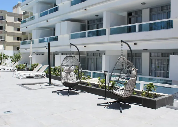 Fayna Lejlighedshotel