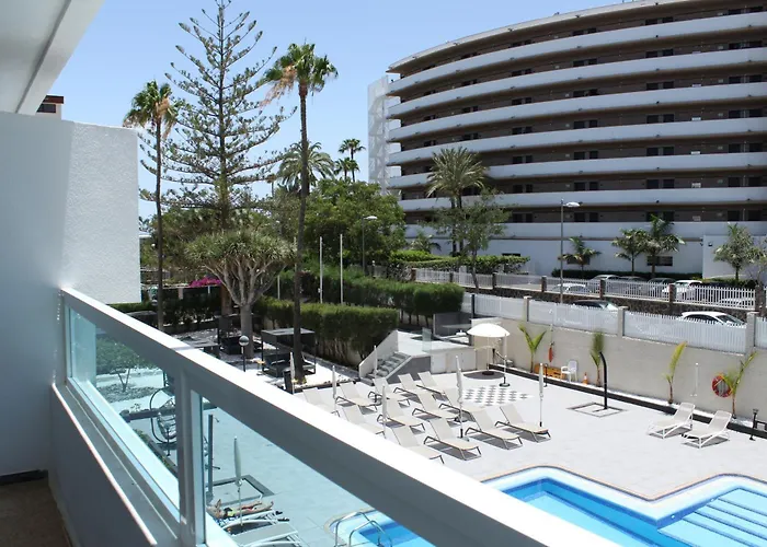 Lejlighedshotel Fayna 3*