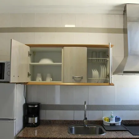 Fayna Apartahotel 2*