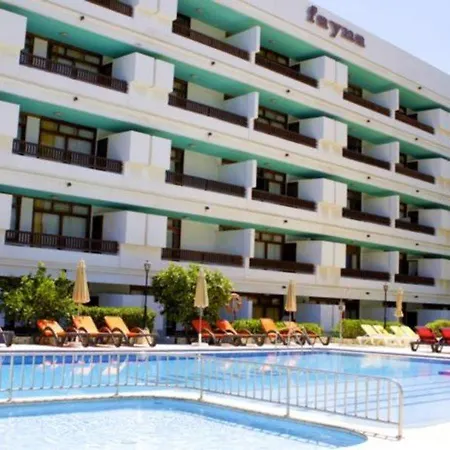 Fayna Apartahotel 2*