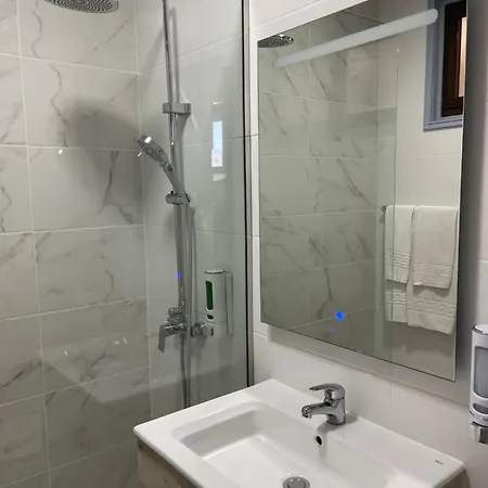 Apart Otel Fayna